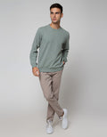 Men's Sweater Neck Texture Details