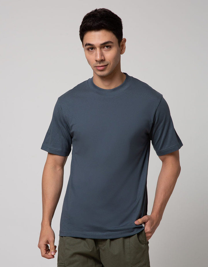 Details Short Sleeve High Neck T-Shirt