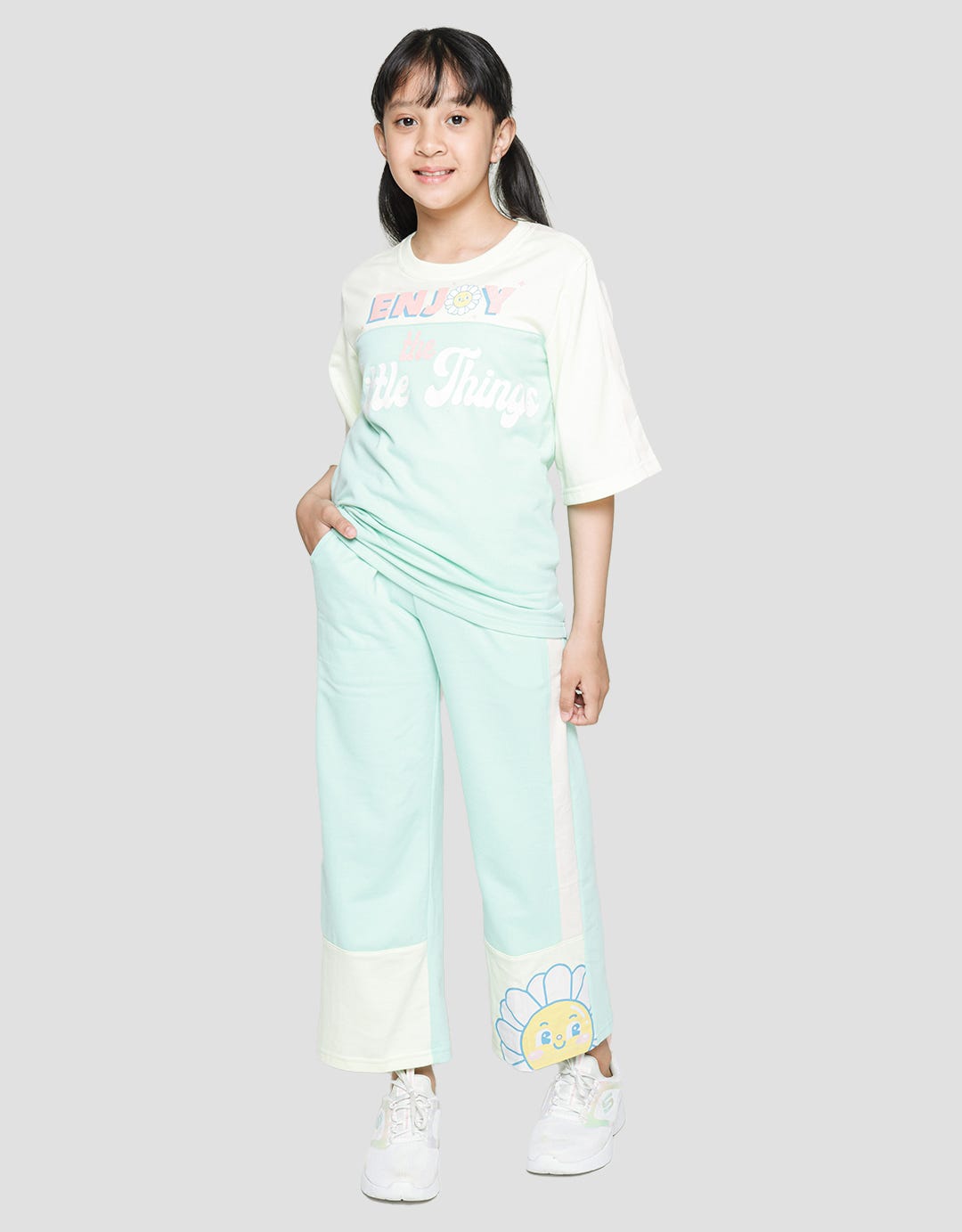 Nevada Jogger Knit Wide Leg Smile Daisy