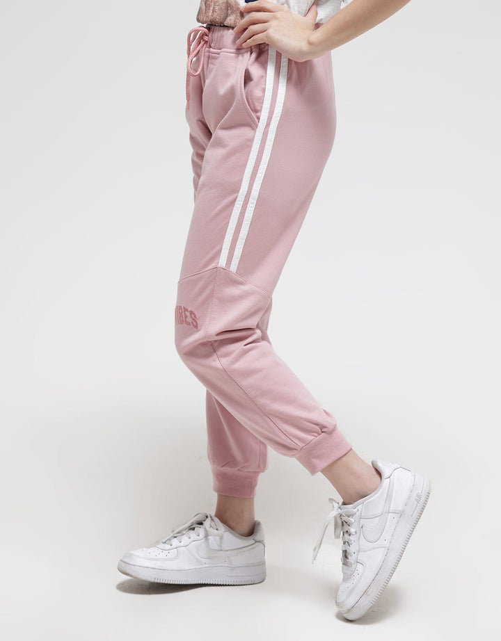 Nevada Jogger Knit Basic Embro Positive