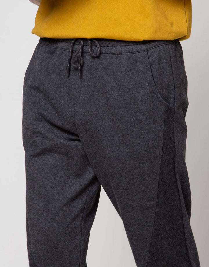 American Jeans Reverse Down Jogger Pria