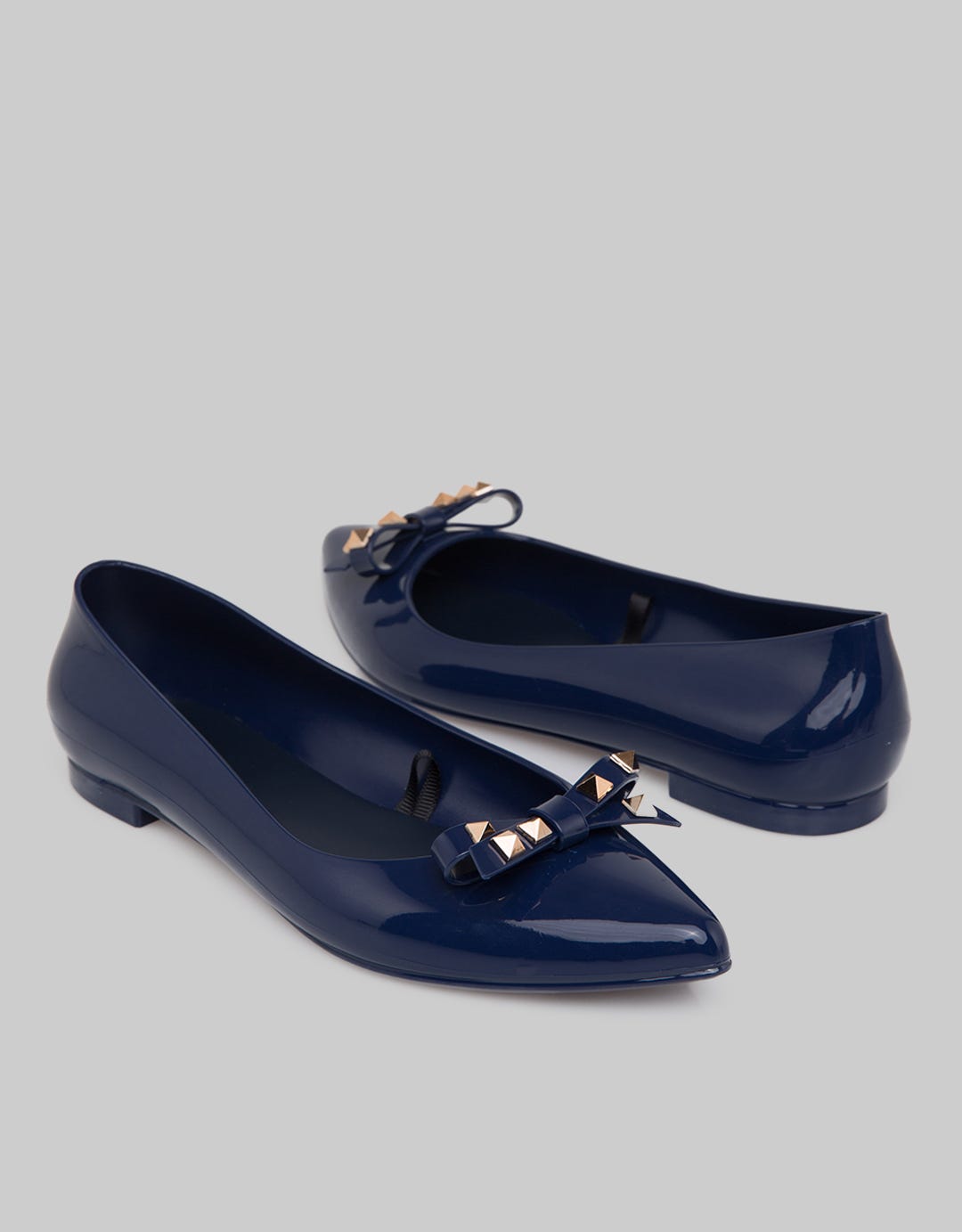 Details Ballerina Pointed Flat Shoes Wanita