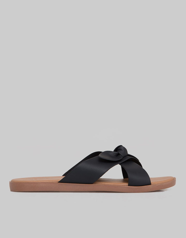 SWEENE WOMEN'S SLIP ON