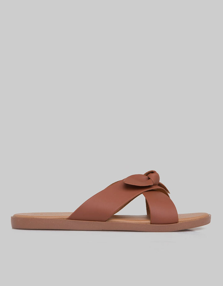 SWEENE WOMEN'S SLIP ON