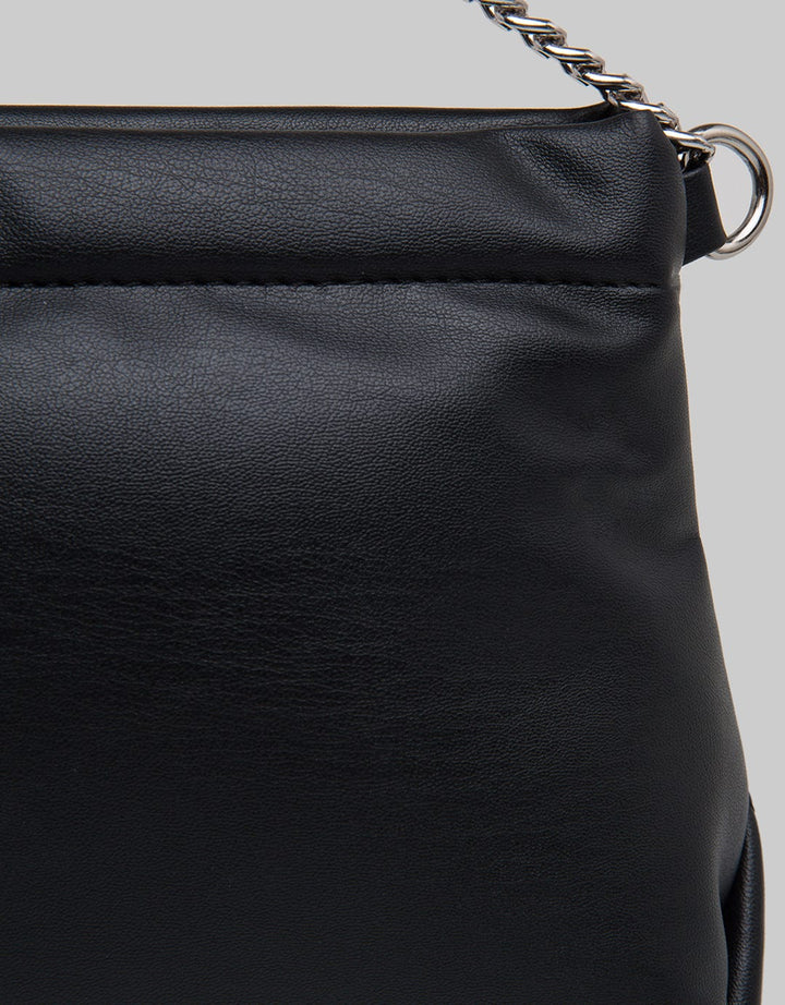 Nevada Solid Rema Crossbody Bag Women