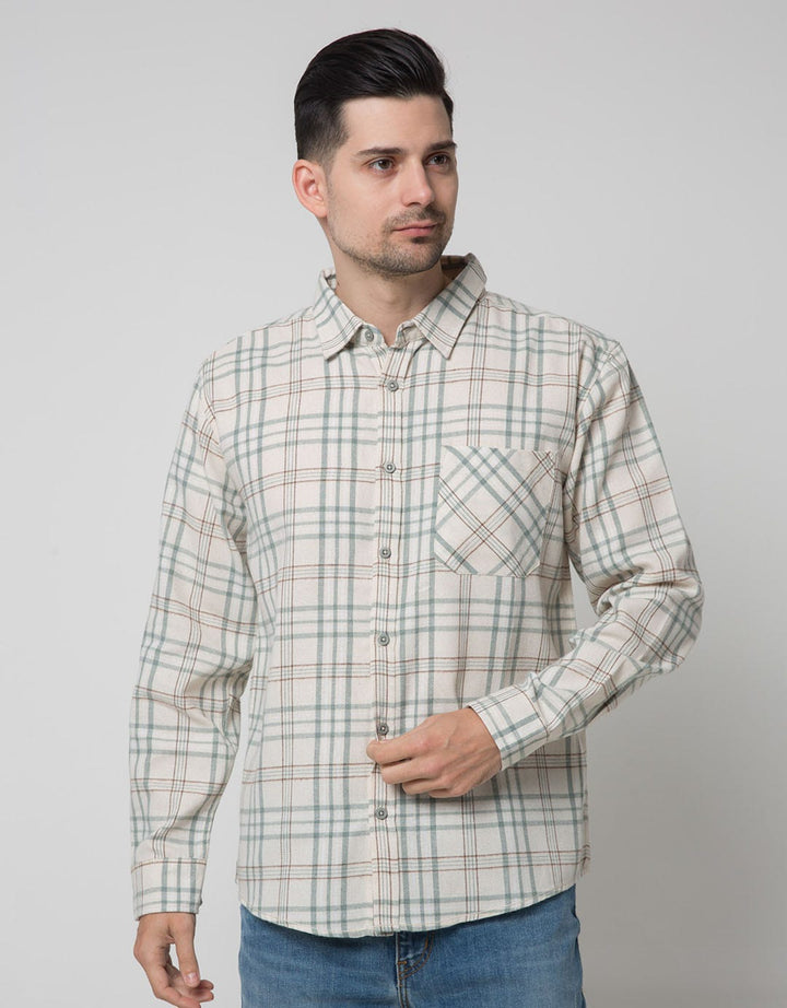 Details Yarndyed Kemeja Flannel Pria
