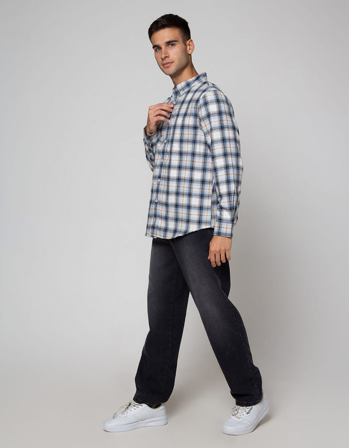 Details Flannel Check Kemeja Pria