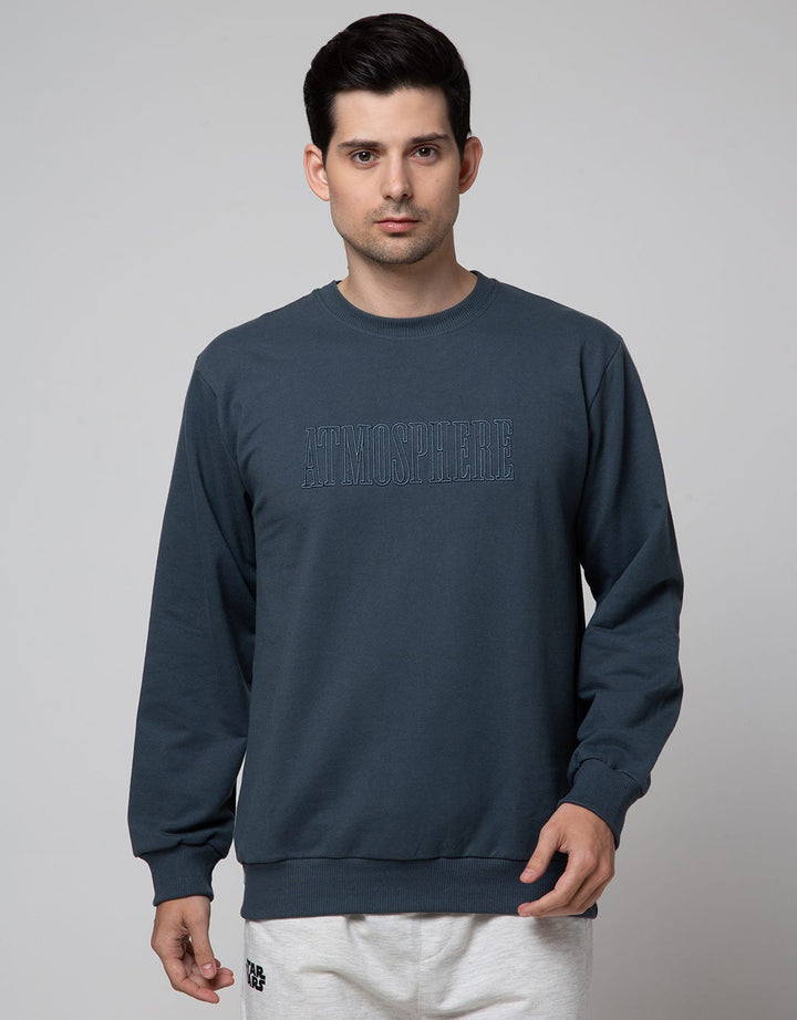 Details Neck Embro Atmosphere Sweater Pria