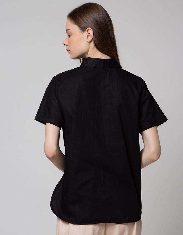 Details Short Sleeve Shirt With V Neck Collar