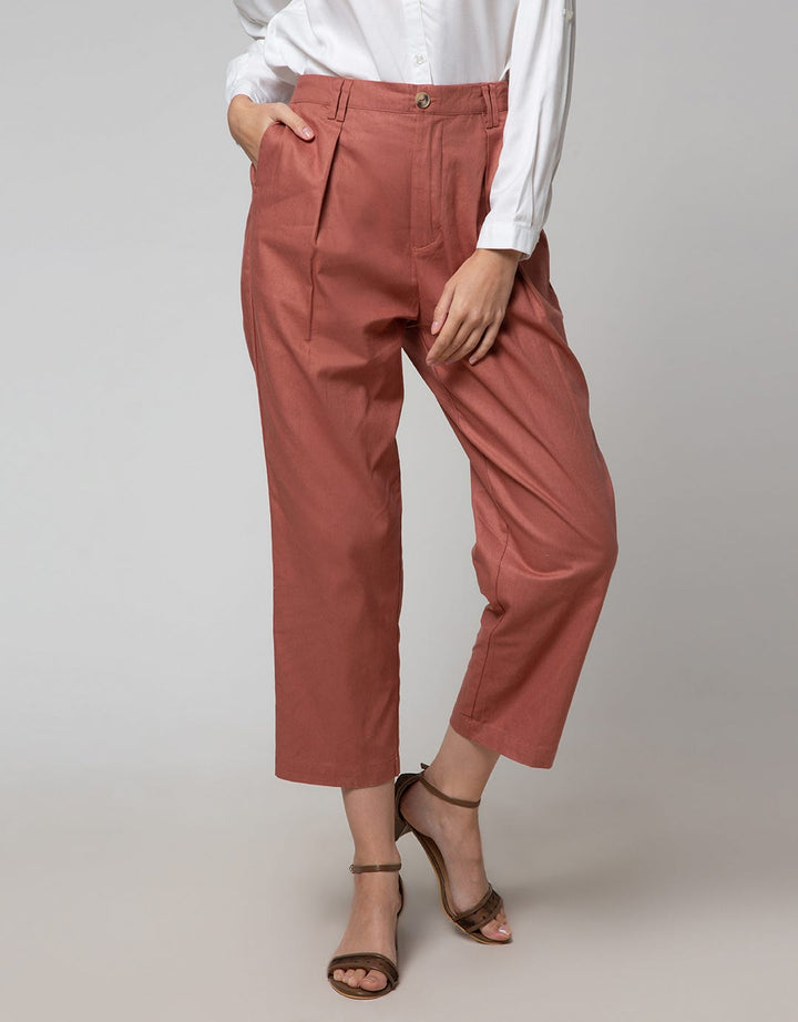 Details Long Pants Reguler Fit Button Opening