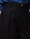 Details Long Pants Reguler Fit Button Opening
