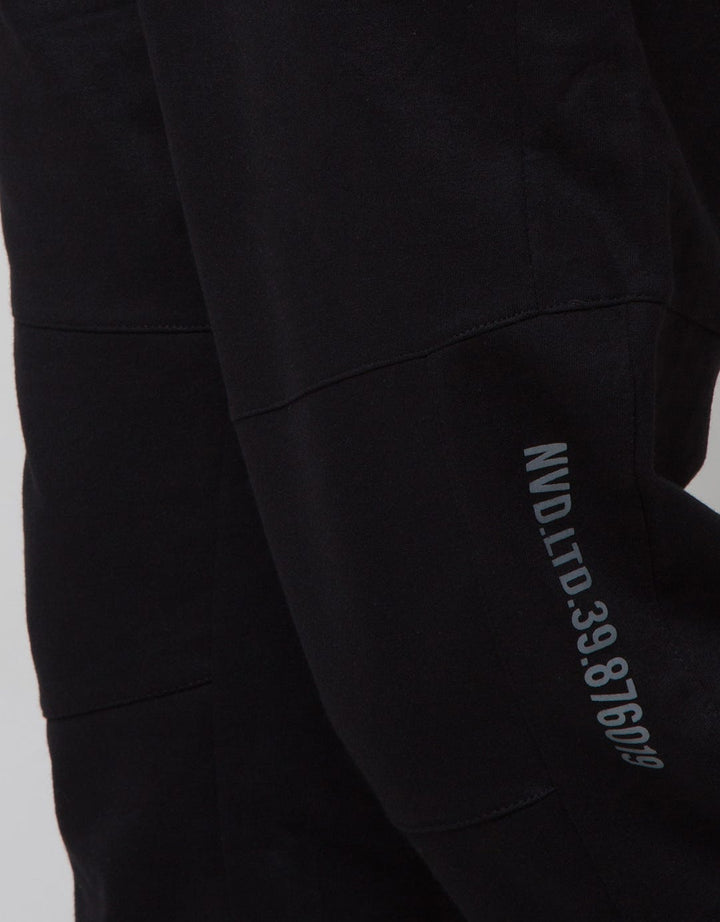Nevada Zipp Knit Celana Jogger Pria