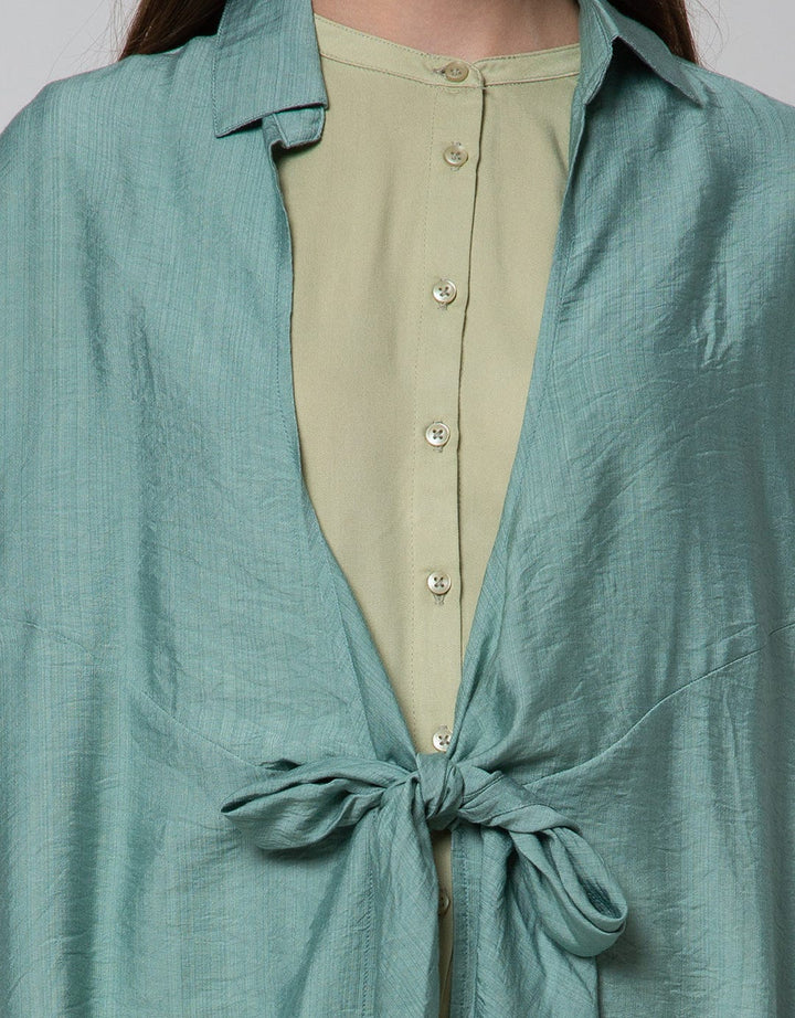 Details Bow Front Blazer Wanita