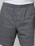 Cole Pixel Print Celana Boxer Pria