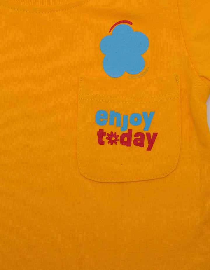 Disney Short Sleeve T-Shirt Pooh Enjoy Today