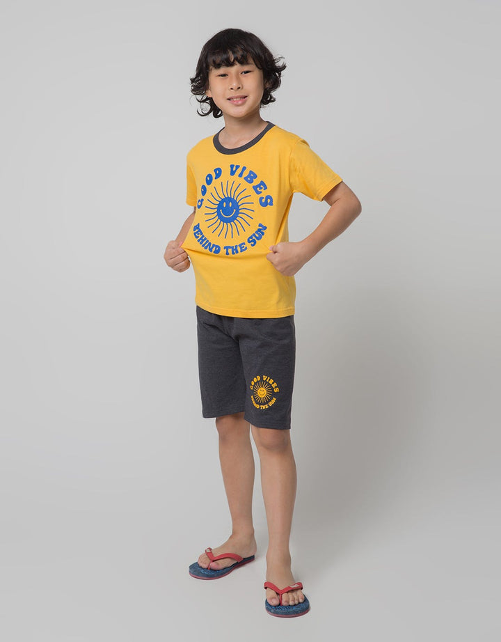 Little M Top-Bottom Set T-Shirt Good Vibes