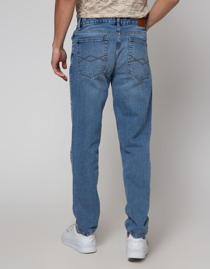 Nevada Fit Ripped Celana Denim Pria