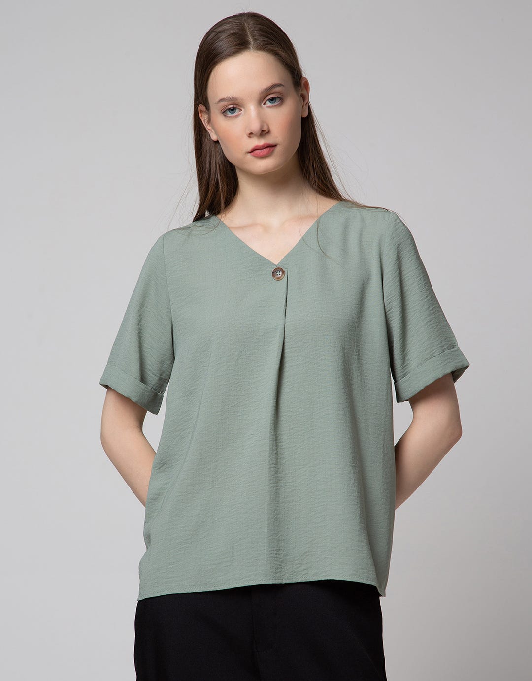 St. Yves Levent Creepe Blouse Wanita