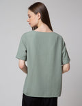 St. Yves Levent Creepe Blouse Wanita