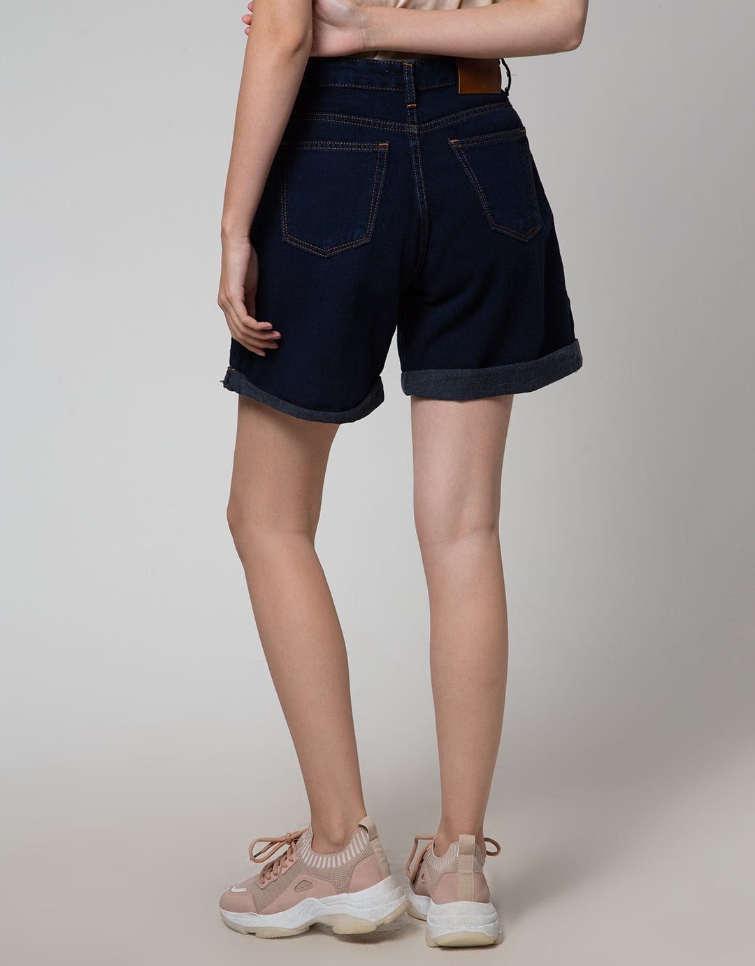 Nevada Bottom Basic Celana Denim Pendek Wanita
