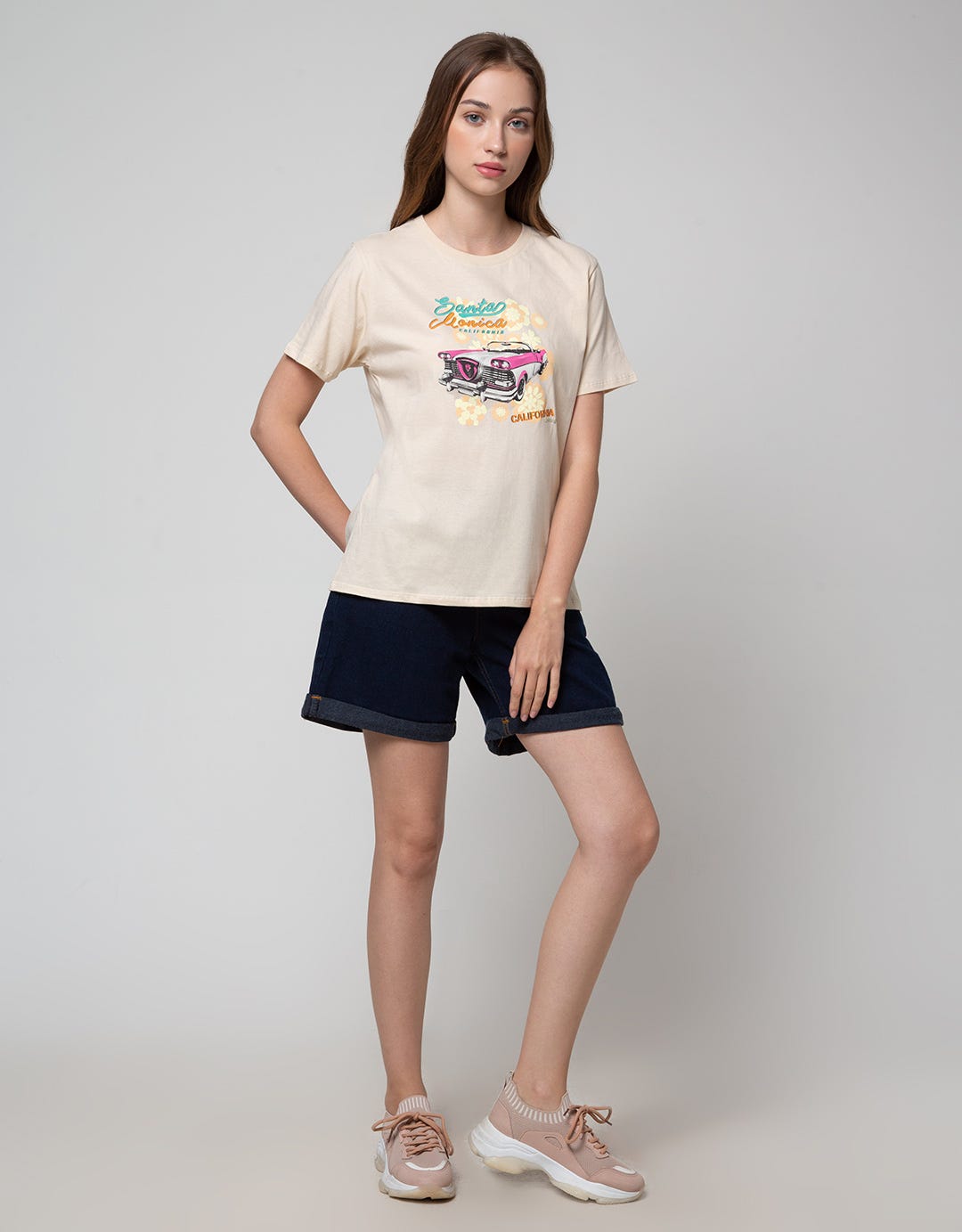 Nevada Bottom Basic Celana Denim Pendek Wanita