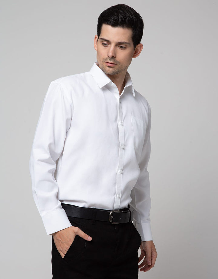 Stanley Adams Point Collar Kemeja Pria