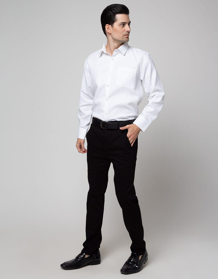 Stanley Adams Point Collar Kemeja Pria