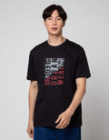 Cole Urband Legend Print Kaos Pria