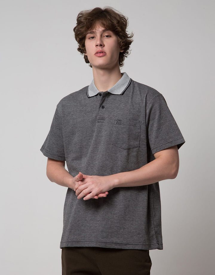 Cole Otoman Look Polo Shirt Pria