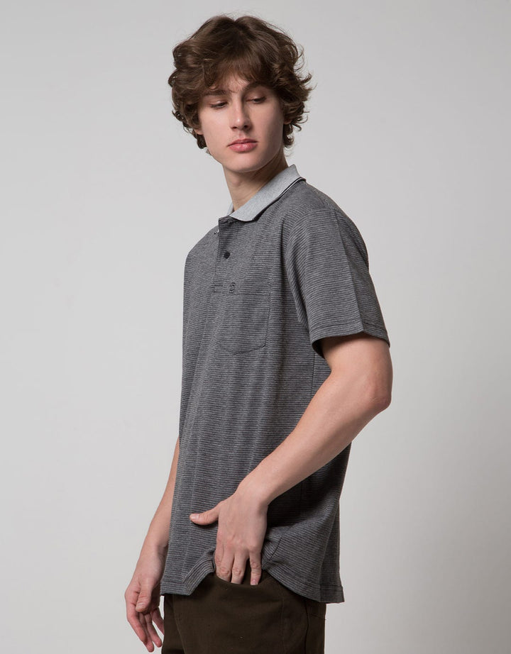 Cole Otoman Look Polo Shirt Pria