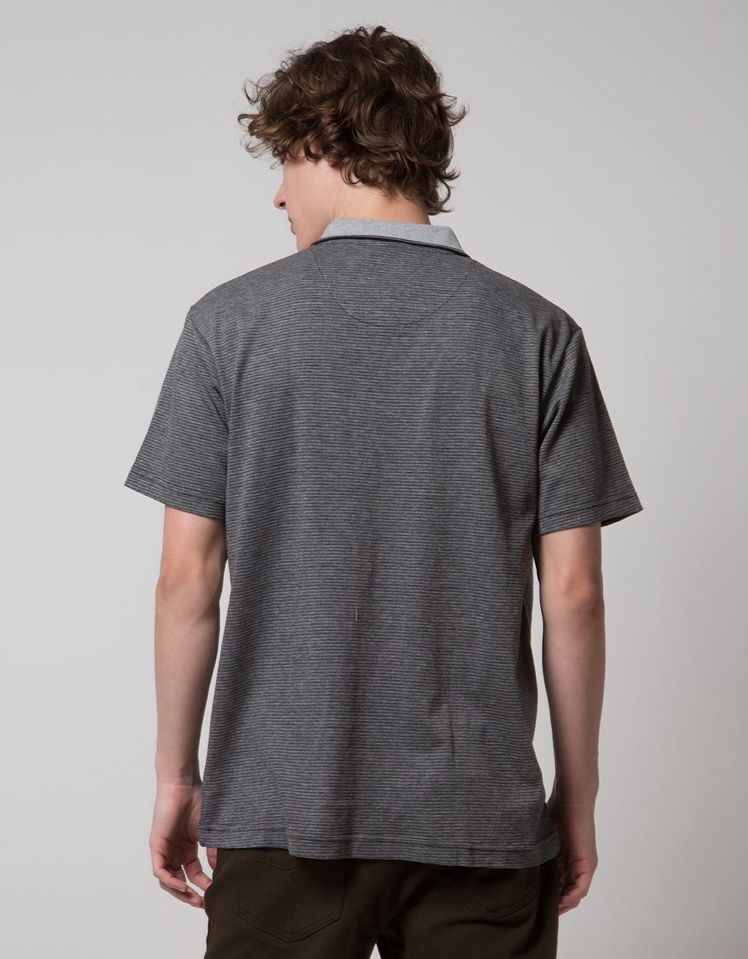 Cole Otoman Look Polo Shirt Pria