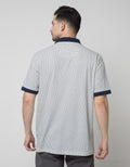 Cole Minimalist Contrast Kaos Polo Pria