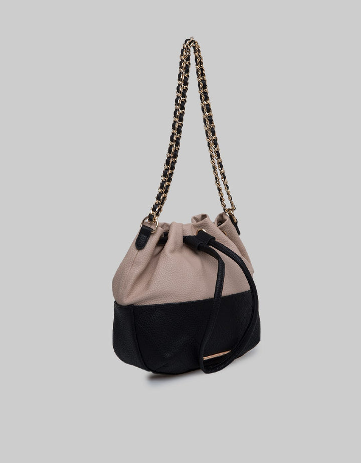 Connexion Shoulder Bag Chain