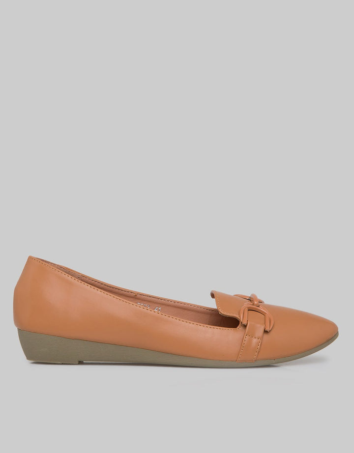 St. Yves Pointed Toe Ballerinas Women
