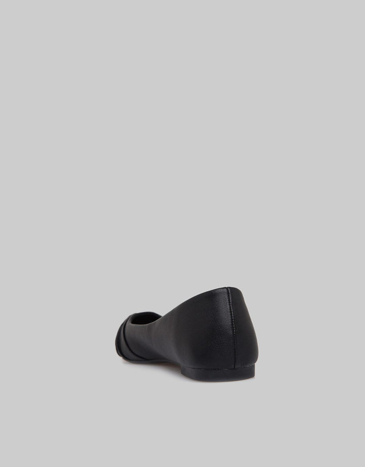 Connexion Pointed Ring Ballerinas Women