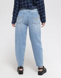 Dust Celana Lamera Mom Jeans