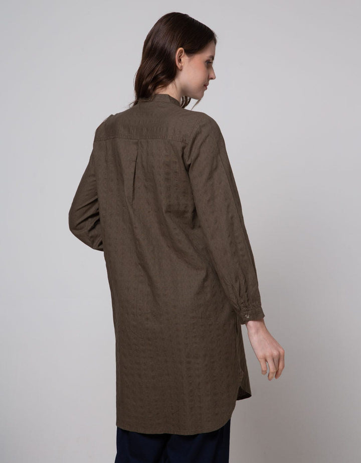 Geela Krisa Long Classic Women's Shirt