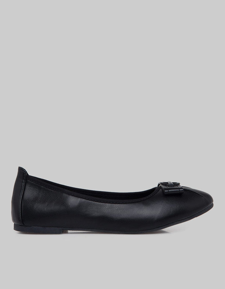 Peter Keiza Buckle Flatshoes Wanita
