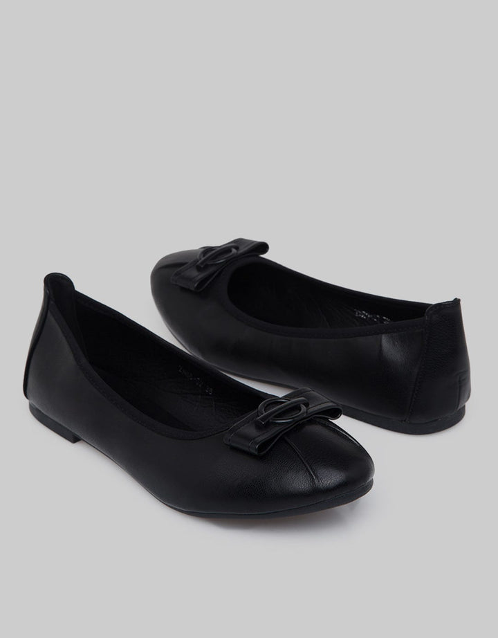 Peter Keiza Buckle Flatshoes Wanita