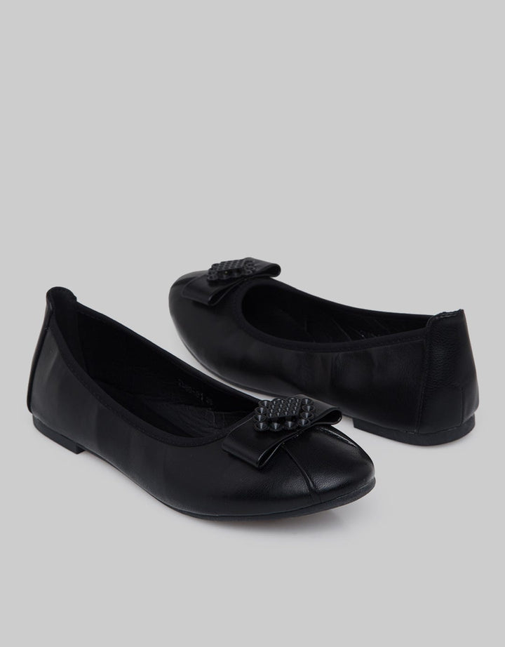 Peter Keiza Buckle Flatshoes Wanita