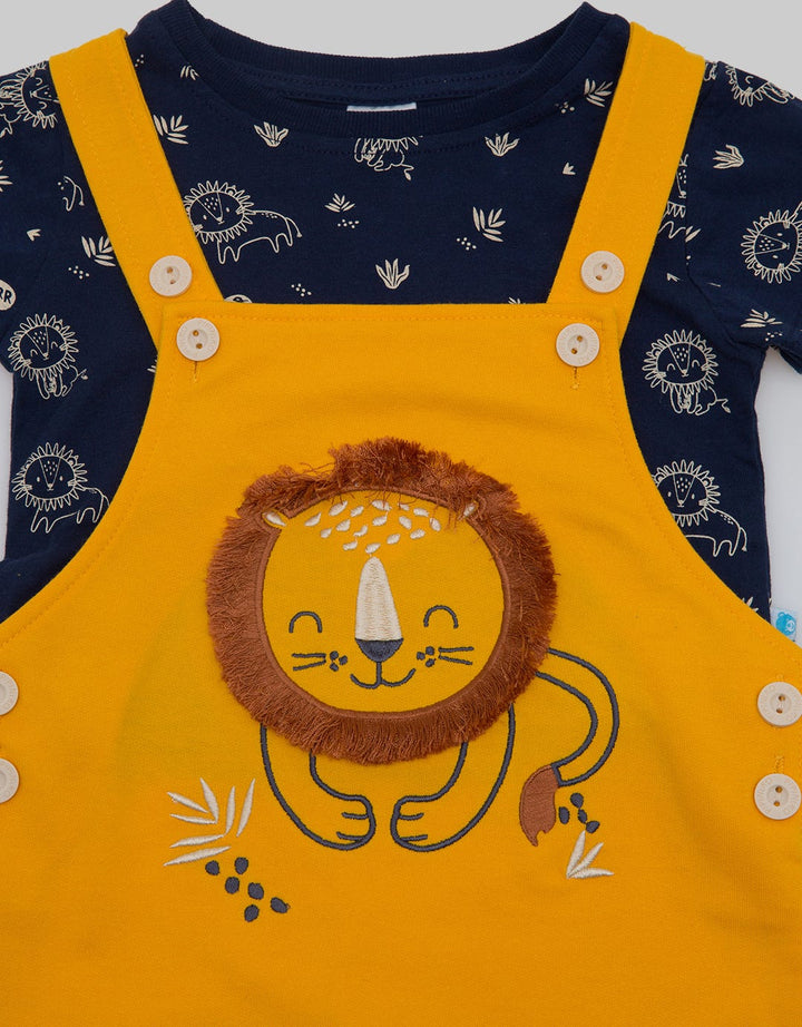 Pipiniko Overall Lion Hair Application