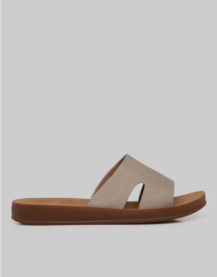 ST. YVES SANDAL SLIPPER WIDE STRAP FQ4 WANITA