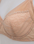 St. Yves Non Push Up Regular Bra Wired With Laces N Mesh