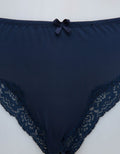 St. Yves Brief Panty Midi Lace