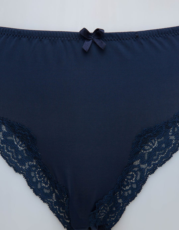 St. Yves Brief Panty Midi Lace