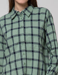 Cardinal Girl Small Kotak Print Kemeja