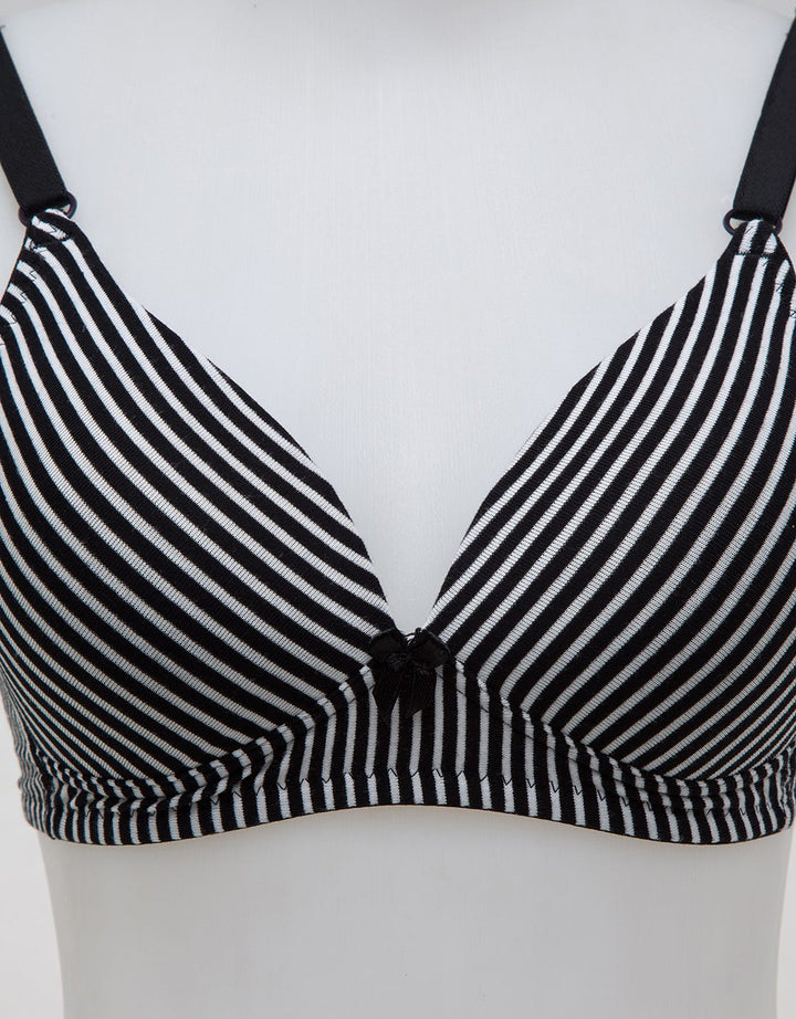 Nevada Non Push Up Regular Bra Wired Lines
