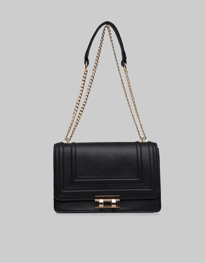 Connexion Shoulder Bag Chain With List Outside
