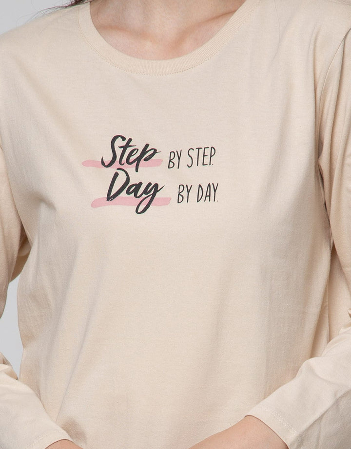 Nevada Long Sleeve T-Shirt Print Step By Step Day By Day