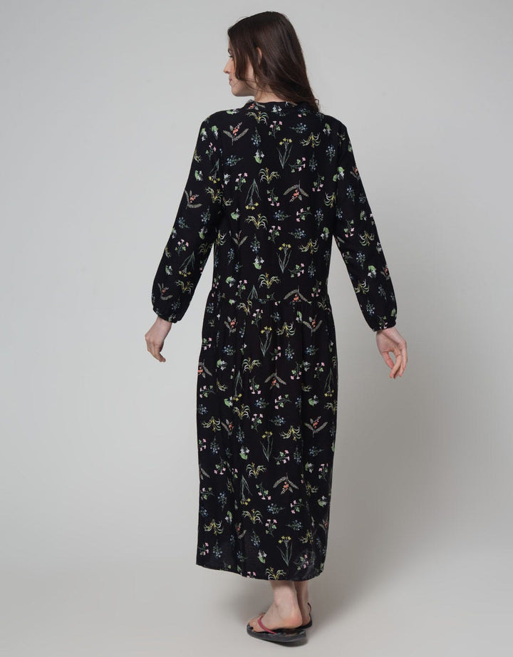 St. Yves Long Sleeve Maxi Dress Blooming Flower
